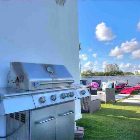Monroe Mansion Villa Fort Lauderdale Exterior photo