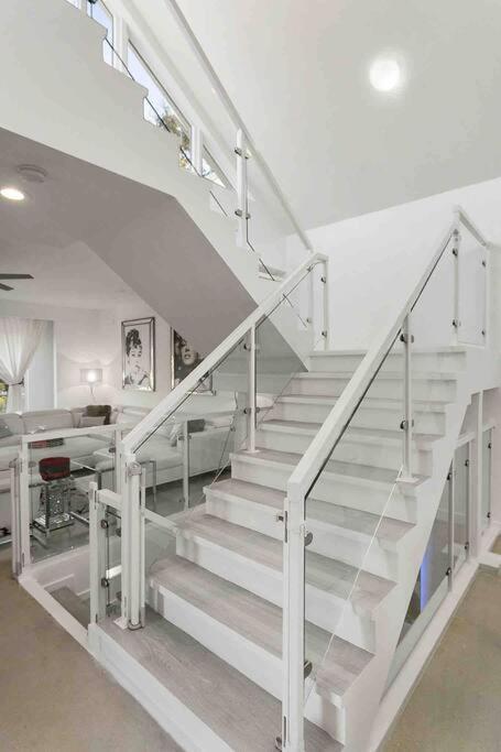 Monroe Mansion Villa Fort Lauderdale Exterior photo