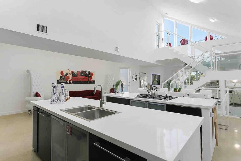 Monroe Mansion Villa Fort Lauderdale Exterior photo