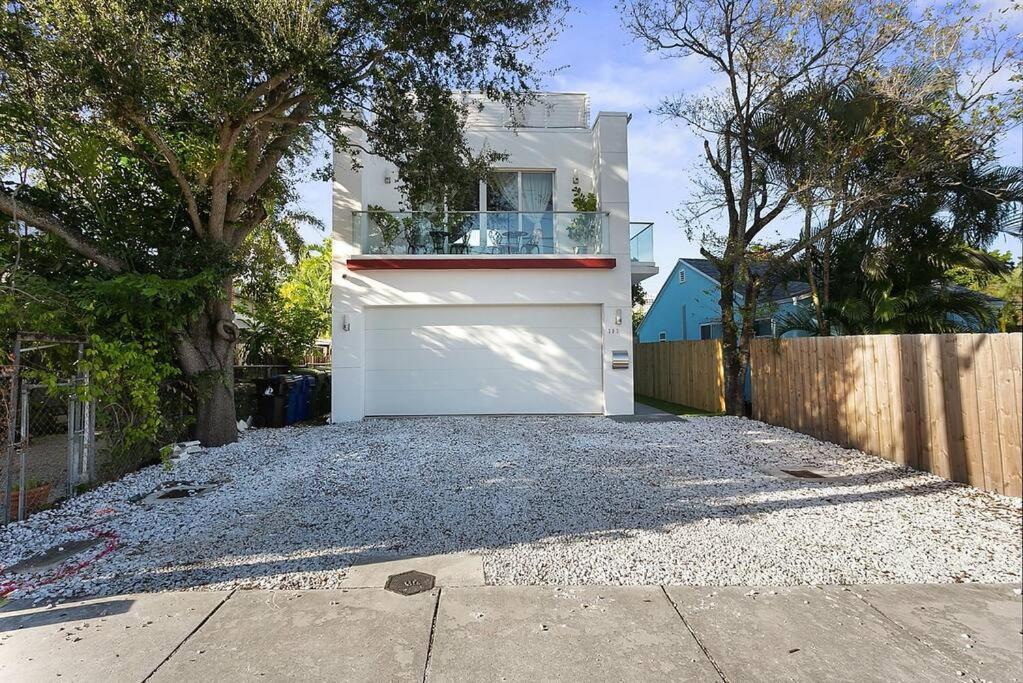 Monroe Mansion Villa Fort Lauderdale Exterior photo